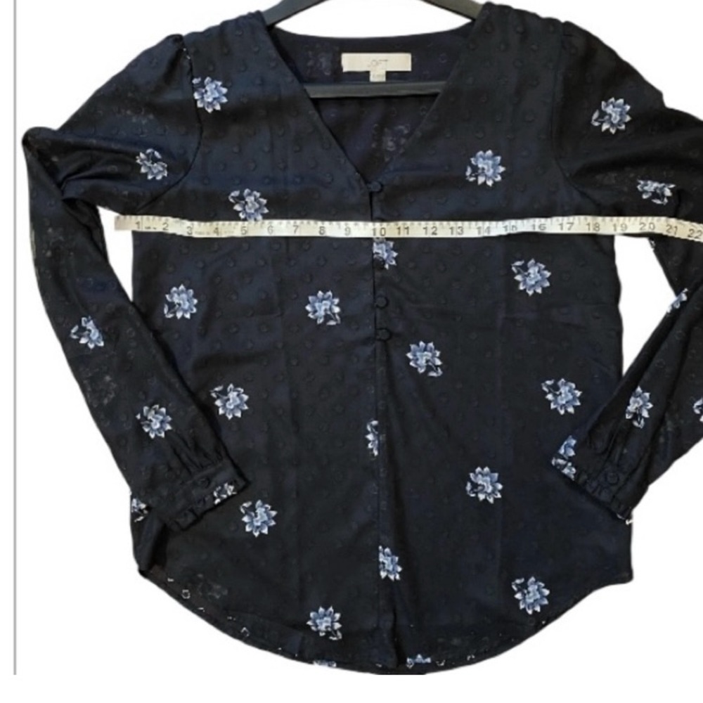 LOFT Navy Blue Sheer V-neck long sleeve Blouse with Light Blue Floral Pattern - Picture 5 of 8